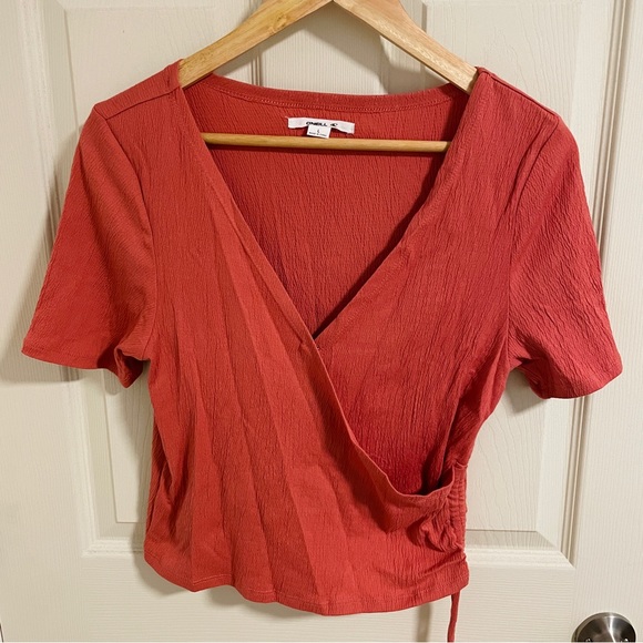 O’Neill | Coral Wrap Top - Picture 1 of 2